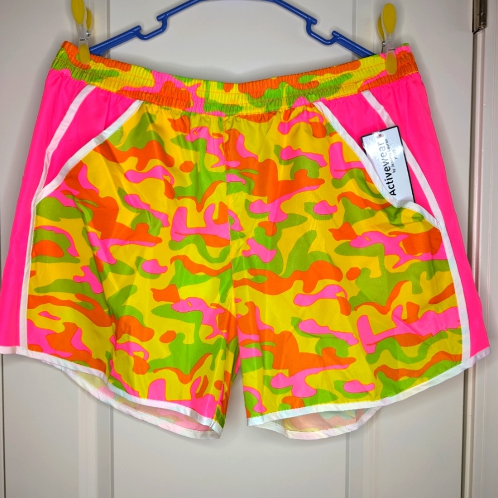 NWT- 1X- Activewear by Jennifer Lauren Shorts